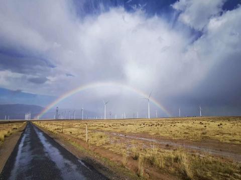 tyc86太阳集团助力全球首条±800kV清洁能源外送建设项目在青海顺遂投运